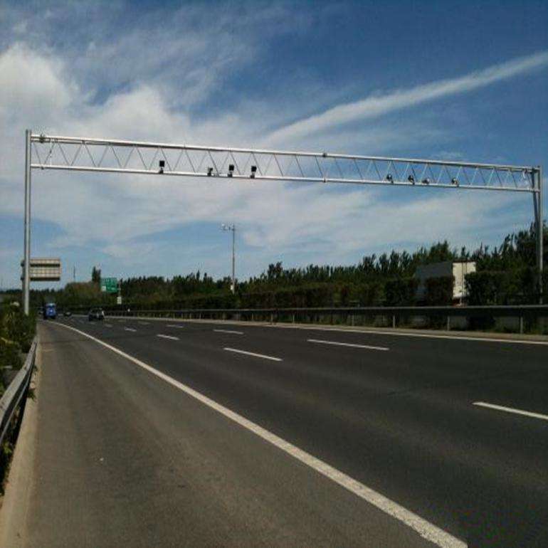 高速公路龍門架